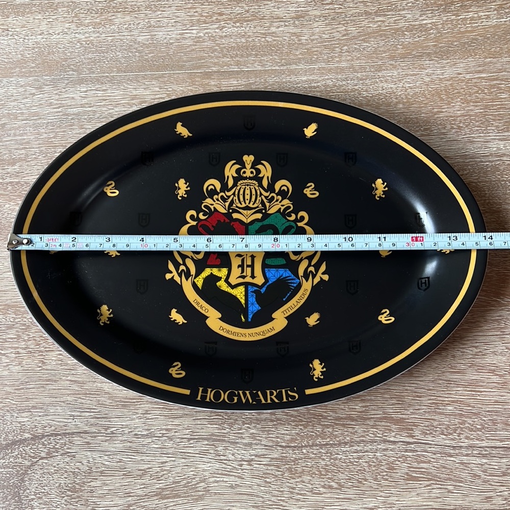 The Wizarding World of Harry Potter Plate - Picture 5 of 6